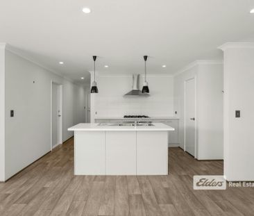 Spacious & Modern Home – Be Quick to View - Photo 4