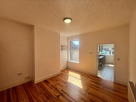 2 bedroom semi-detached house to rent - Photo 1