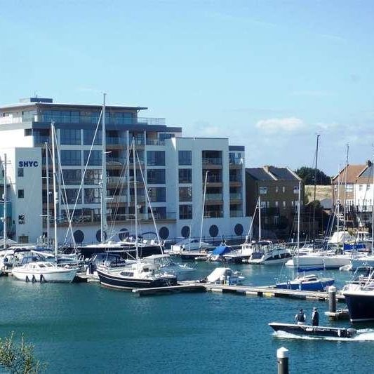 Harbour Club Apartments, Harbour Quay, Sovereign Harbour North, Eastbourne, East Sussex, BN23 - Photo 1