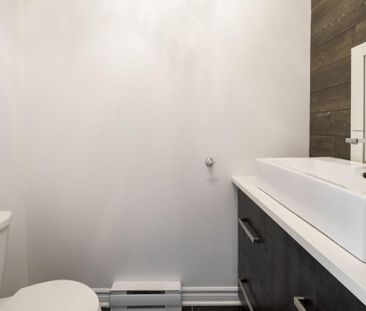 Maison à étages à louer - Brossard (Noms de rues (L)) Maison à étag... - Photo 2