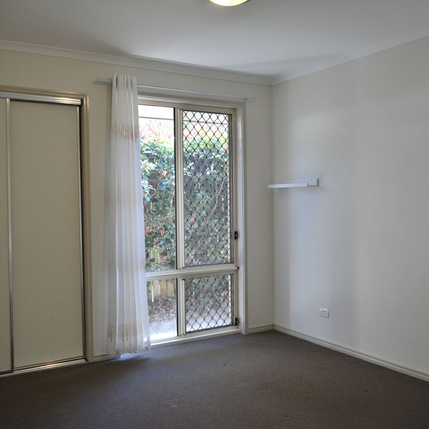 11 Saba Court, Middle Ridge - Photo 1