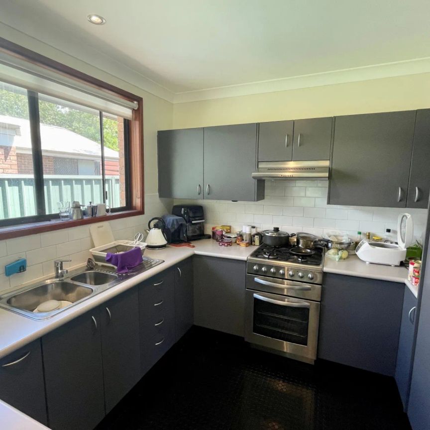 12 David Street, Wentworth Falls. - Photo 1