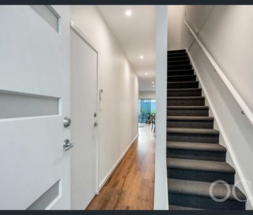 Open The Door to Contemporary Living With Effortless Style - Photo 5