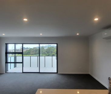 301/32 Shortfin Place, Flat Bush, Auckland - Photo 6