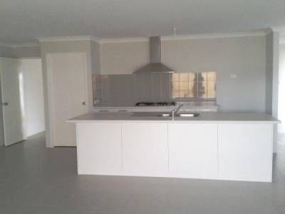 Modern Dual Key Property In A Quiet Area - Income Limits Apply - Photo 3