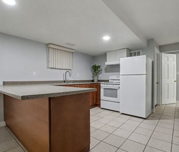 For Lease - 180 Lena Crescent Unit# B, Cambridge, Ontario - Photo 4