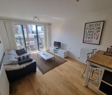 1 Bed Flat, Tarves Way, SE10 - Photo 1