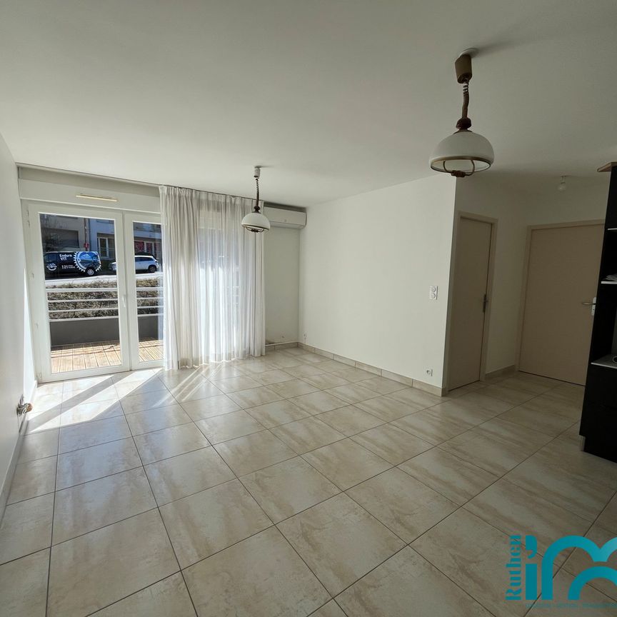 Location Appartement 2 pièces 43m² RODEZ 12000 - Photo 1