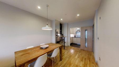 2 bedroom apartment to rent - Photo 5