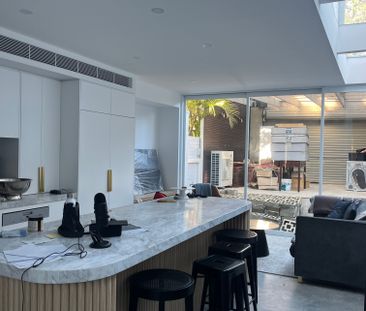 Paddington - Photo 1