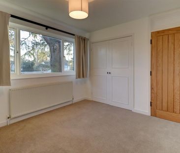 2 BED Apartment To rent - Photo 4