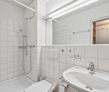 sehr sonnige Wohnung an ruhiger Lage - Foto 2