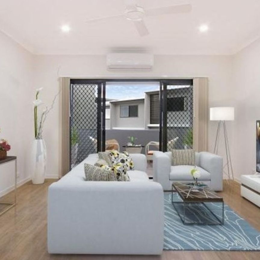 47/4 Lewis Place, Manly West QLD 4179 - Townhouse For Rent | Domain - Photo 1