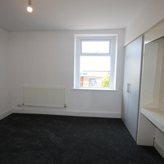 2 bedroom terraced house to rent - Photo 1
