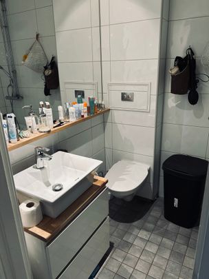 Per Hallströms väg, Nacka - Foto 1