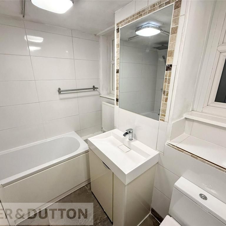 2 bedroom apartment to rent - Photo 1