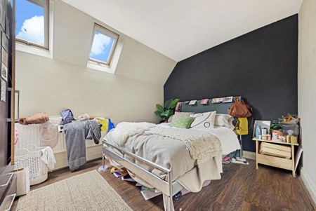 2 bedroom flat to rent - Photo 3