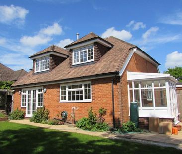 4 bedroom detached house to rent - Photo 1