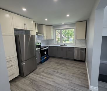 For Lease - 28B Fleming Avenue, Brampton, Ontario - Photo 3