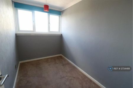 4 bedroom terraced house to rent - Photo 5