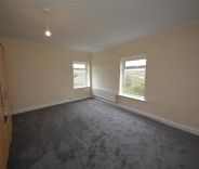 2 bed House - End Terrace for Rent - Photo 3
