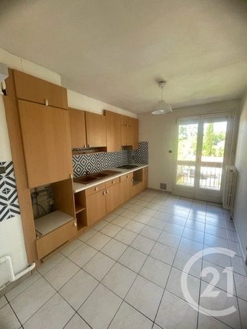 Location Appartement 3 pièces 67m² MONTAUBAN 82000 - Photo 4