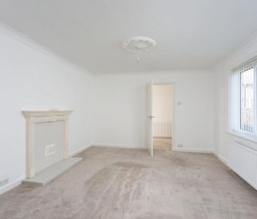 3 bedroom detached bungalow to rent - Photo 6