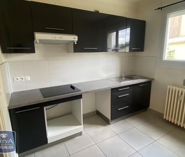 Location Appartement 4 pièces 75m² ANGERS 49000 - Photo 4