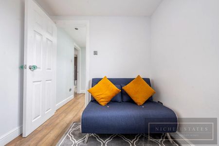 6 bedroom detached house to rent - Photo 5