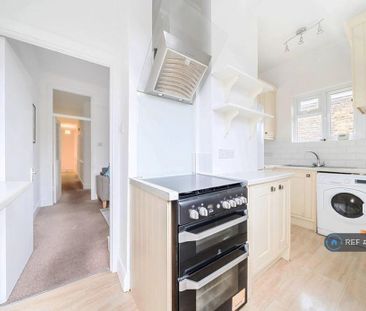3 bedroom maisonette to rent - Photo 5