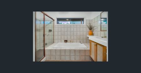 Waterfront Classic! - Photo 5