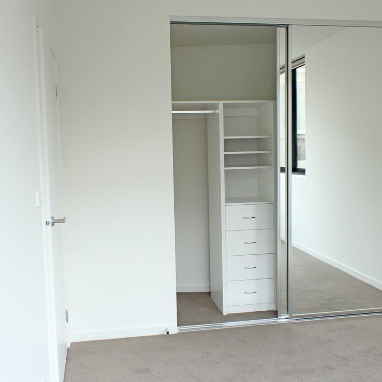 Modern Apartment Living in Prime Highett Location - Photo 1