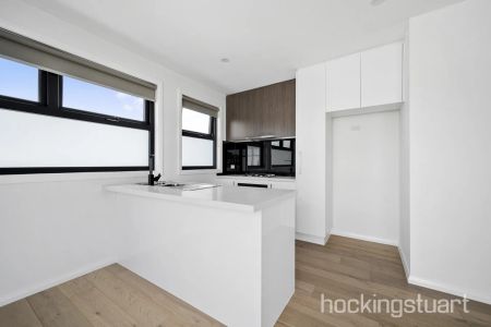 Unit 2/14 Lorensen Avenue, Coburg North. - Photo 4