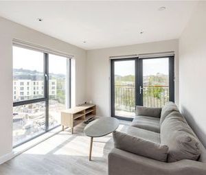 2 Bedrooms Flat to rent in The Mill, 31 Roseberry Road, Bath BA2 | £ 412 - Photo 1