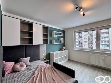 Pronájem bytu 3+1 s lodžií 78 m - Fotografie 4