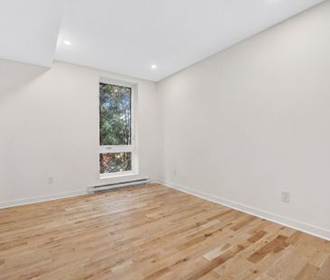 6723 Av. Clanranald Montréal (Côte-des-Neiges, QC H3X - Photo 1