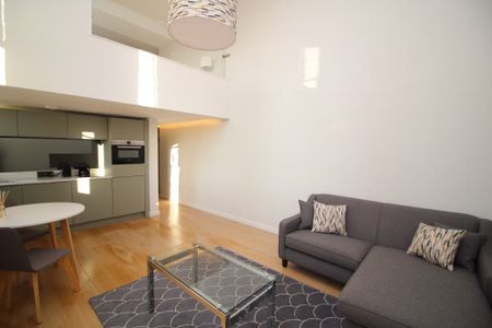 1 Bed Flat, Mcdonald Road, EH7 - Photo 3