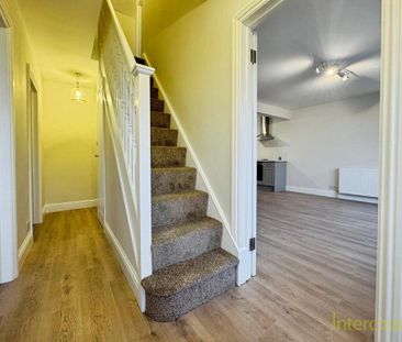 4 bedroom bungalow to rent - Photo 5