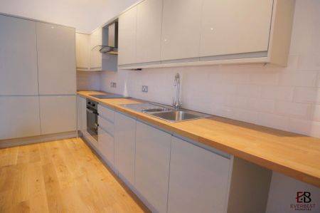 3 bedroom apartment to rent - Photo 5