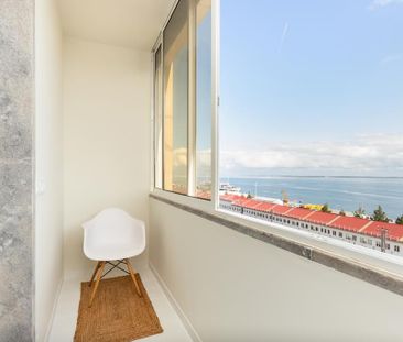 2 Bedroom Penthouse, Lisboa - Photo 2