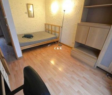 Pinder Walk, Hulme, Manchester, M15 - Photo 4