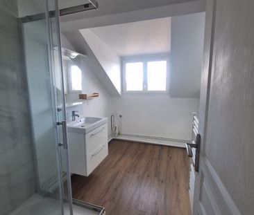 3 pièces en face de la gare - Photo 1