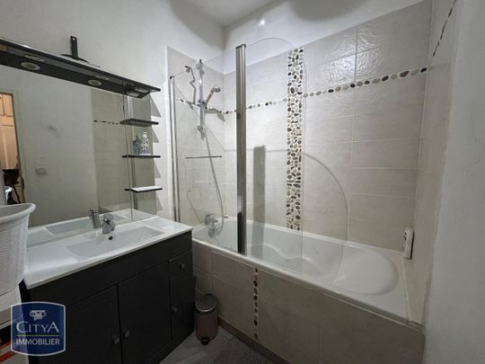 Location Appartement 1 pièce 27m² AVIGNON 84000 - Photo 1