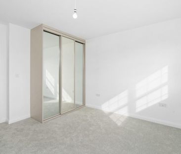 3 bedroom detached house to rent - Photo 4