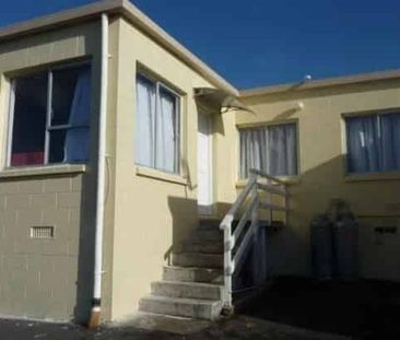 3 bedroom townhouse - Photo 5
