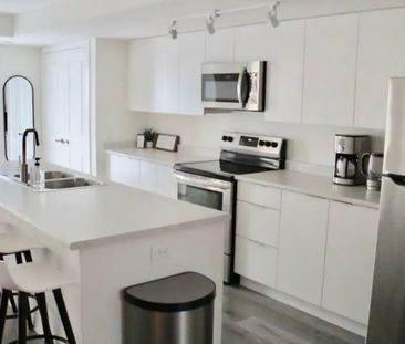 For Lease - 3078 Sixth Line Unit# 112, Oakville, Ontario - Photo 3