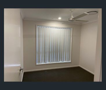 MODERN 4 BEDROOM HOME - Photo 3