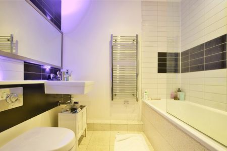 1 bedroom apartment to rent Skyline Central 2, 49 Goulden Street, Manchester, M4 - Photo 5
