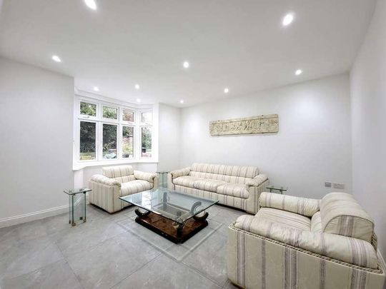 Argyle Road, Ealing, London, W13 - Photo 1