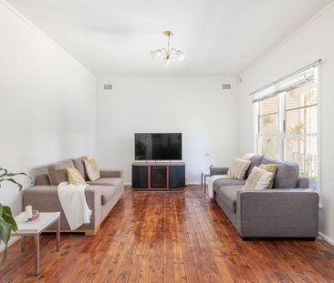 7 Pidding Road, Ryde NSW 2112 - House For Rent | Domain - Photo 2